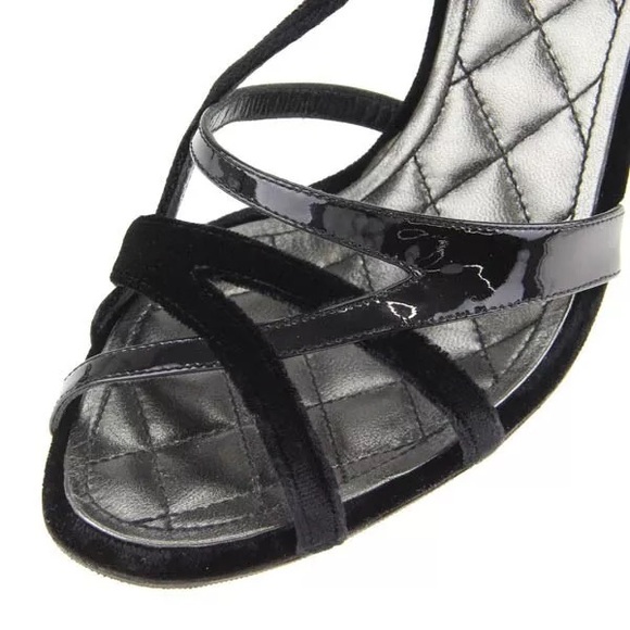 CHANEL Pearl Back Strap Sandals - Picture 10 of 10